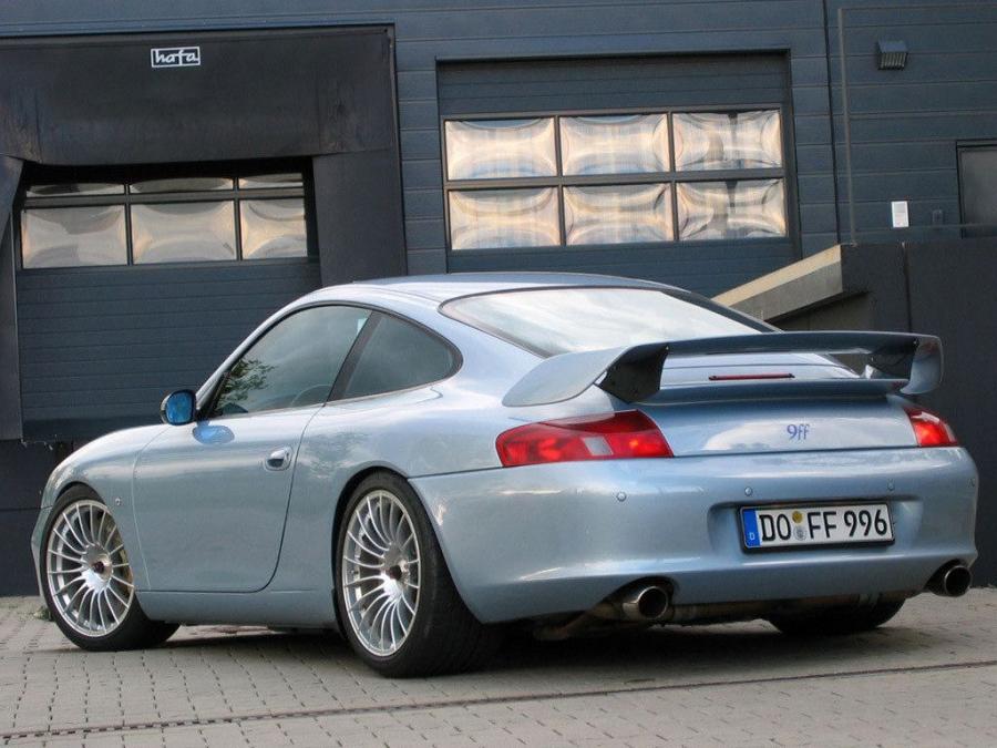  Porsche Carrera GTC by 9ff 2004 года  (фото 2 из 2)